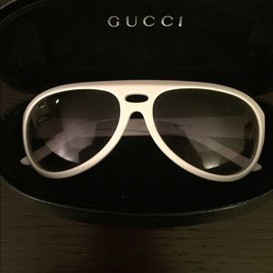 Gucci aviators sunglasses